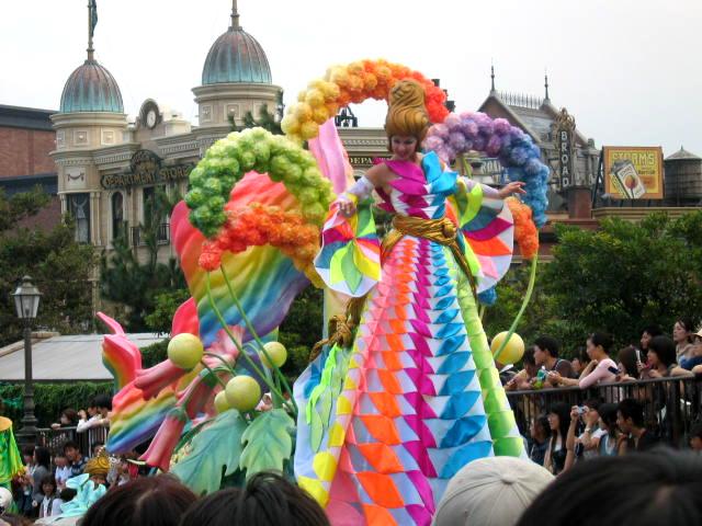 �����f�B�Y�j�[�V�[2004g