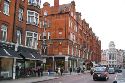 �n���b�Y�������Ă����B